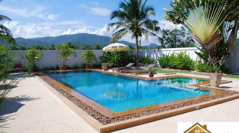 Stunning 3 Bed Hua Hin Villa With Magnificent Mountain Views
