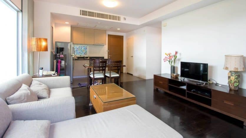Central Hua Hin Beachfront Condo For Sale 2 Bedroom & 2 Bathroom