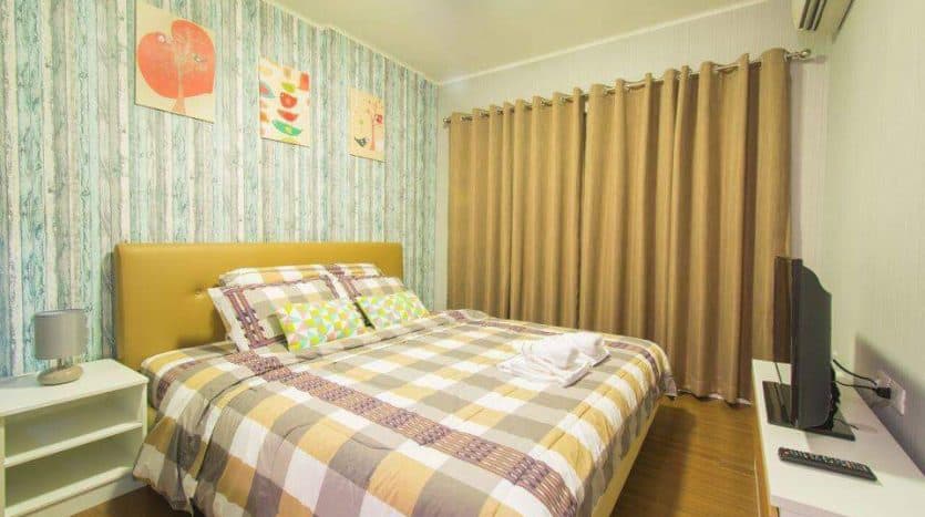 Hua Hin 2-Bed Condo For Sale On 26th Floor Baan Kiang Fah