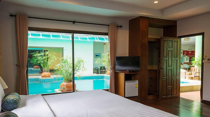 Hotel for Sale in Hua Hin, Just 300 meters from the Beach