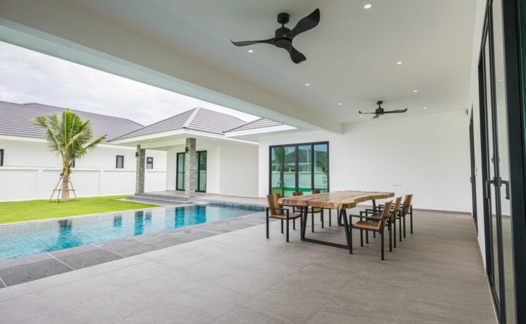 Highland Villas 3 Hua Hin Luxury Pool Villa For Sale Near Black Mountain Golf