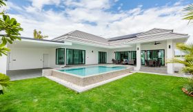 Luxurious Pool Villa for Sale in Botanica Hua Hin