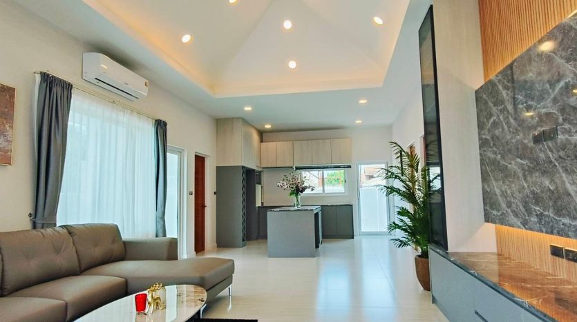 Stunning 3-Bedroom Villa with Private Pool for Sale in CoCo Hua Hin Project