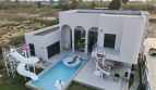 Lavish Resdential Property for Sale In Reeva Pool Villa Cha-am