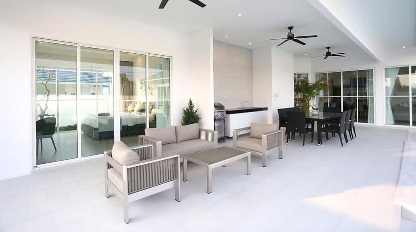 Villa Lidia Exclusive 3-Bedroom Pool Villa in Hua Hin for Sale