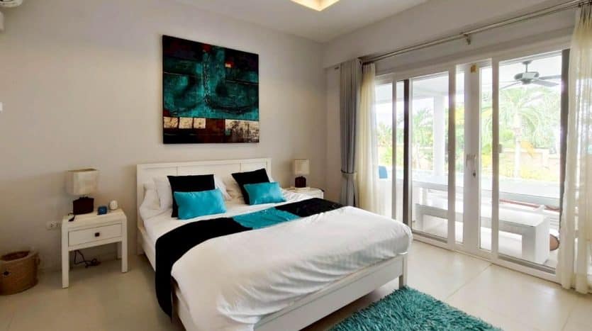 Ready to Move-in Luxury Pool Villa Near Golf Course for Sale In Hua Hin