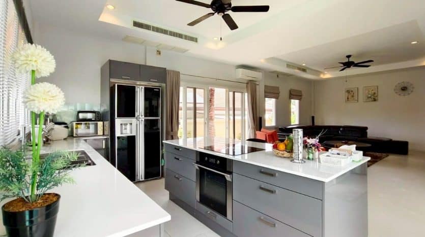 Ready to Move-in Luxury Pool Villa Near Golf Course for Sale In Hua Hin