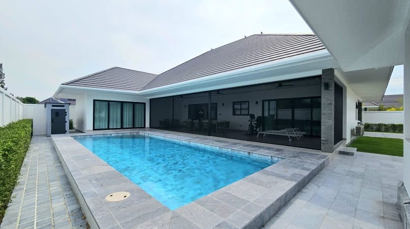 The Clouds 2 Premium Pool Villa for Sale in Hua Hin Soi 70-2