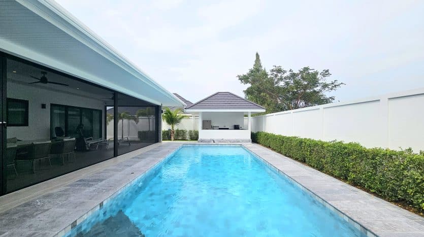 The Clouds 2 Premium Pool Villa for Sale in Hua Hin Soi 70