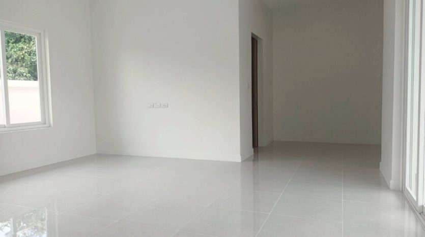 Modern 3-Bed Pool Villa for Sale with Premium Facilities in Hua Hin Grand Hills