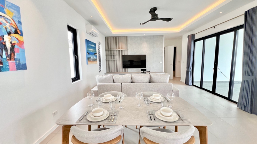 Brand New Luxury 3-Bedroom Pool Villa for Sale in Hua Hin Town