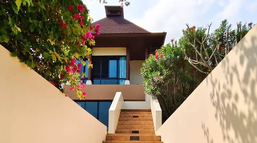 Fully Furnished Balinese Pool Villa with Sea View for Sale Hua Hin
