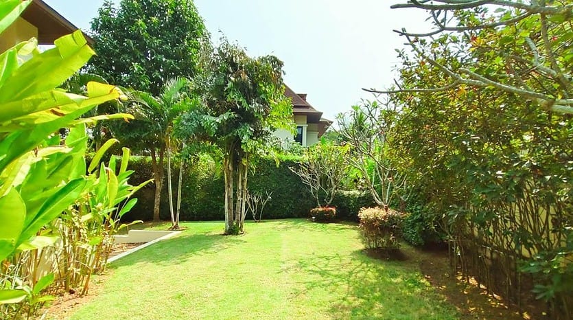 Fully Furnished Balinese Pool Villa with Sea View for Sale Hua Hin