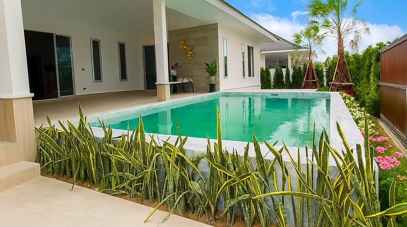 Luxury Pool Villa M43 for Sale at The CoCo Hua Hin 88