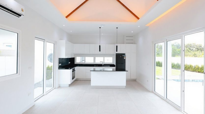 Smart Hamlet 2 Luxury Pool Villas for Sale in Hua Hin